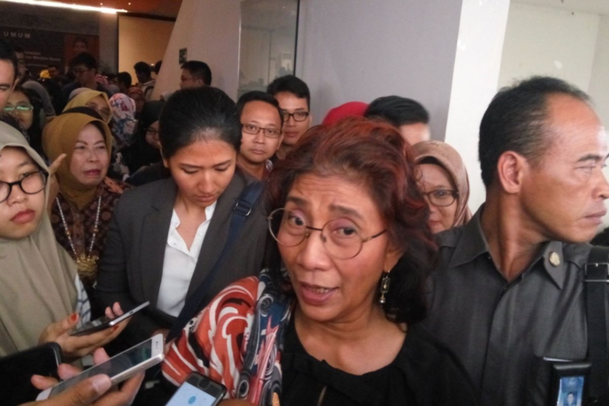 Menteri Kelautan dan Perikanan Susi Pudjiastuti saat ditemui di Kampus Universitas Indonesia, Depok, Selasa (17/10/2017). 