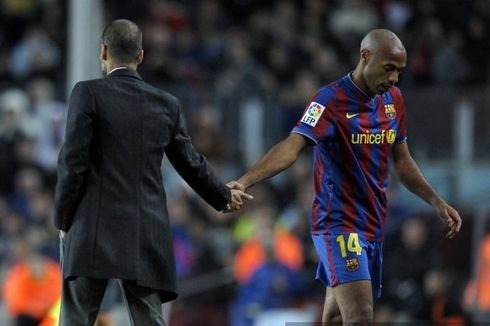 Pengetahuan Sepak Bola Thierry Henry Ditata Ulang Saat di Barcelona