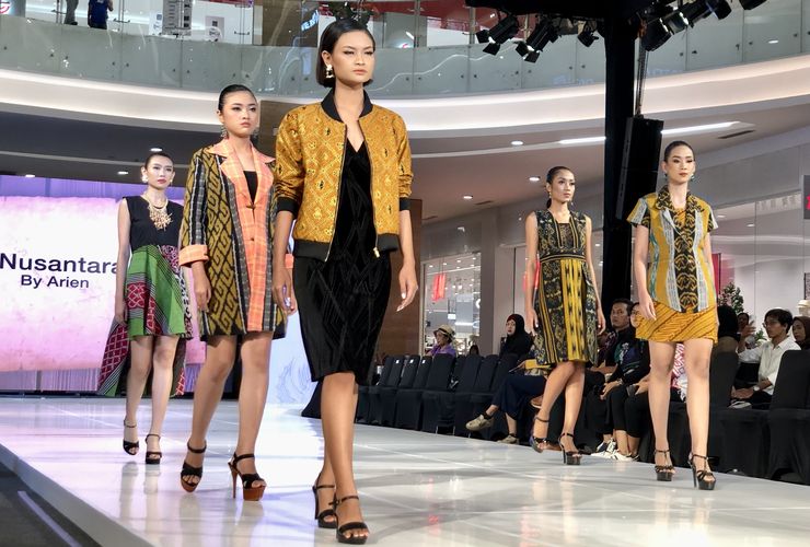 Batik dan Generasi Muda, Upaya Pelestarian Tak Cuma Memakai Saja