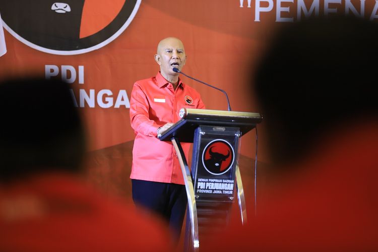 Ketua Dewan Pimpinan Pusat (DPP) Pratai Demorasi Indonesia Perjuangan (PDI-P) Said Abdullah dalam Rapat Koordinasi PDI-P Jawa Timur di Hotel Wyndham Surabaya, Sabtu (18/2/2023). 
