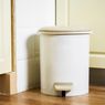 Simak, Ini Cara Membersihkan Tempat Sampah