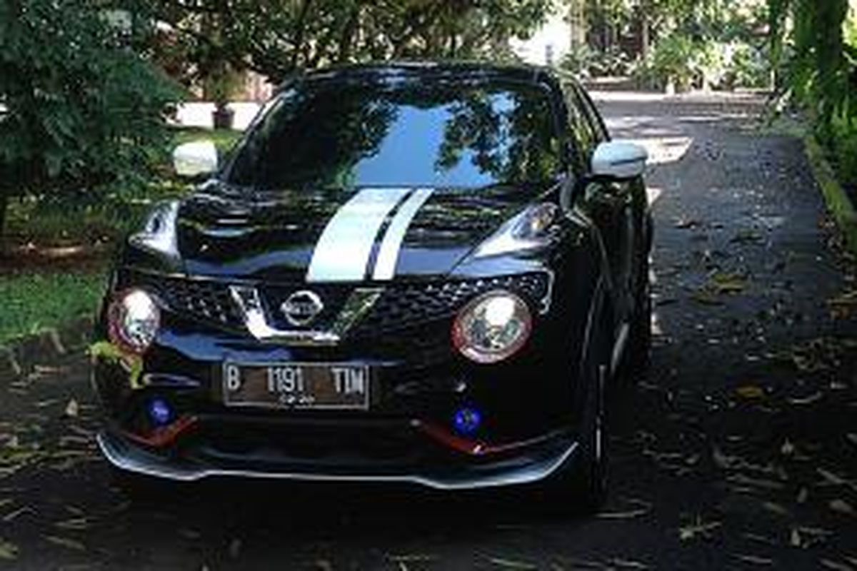 Nissan Juke Revolt Black Interior