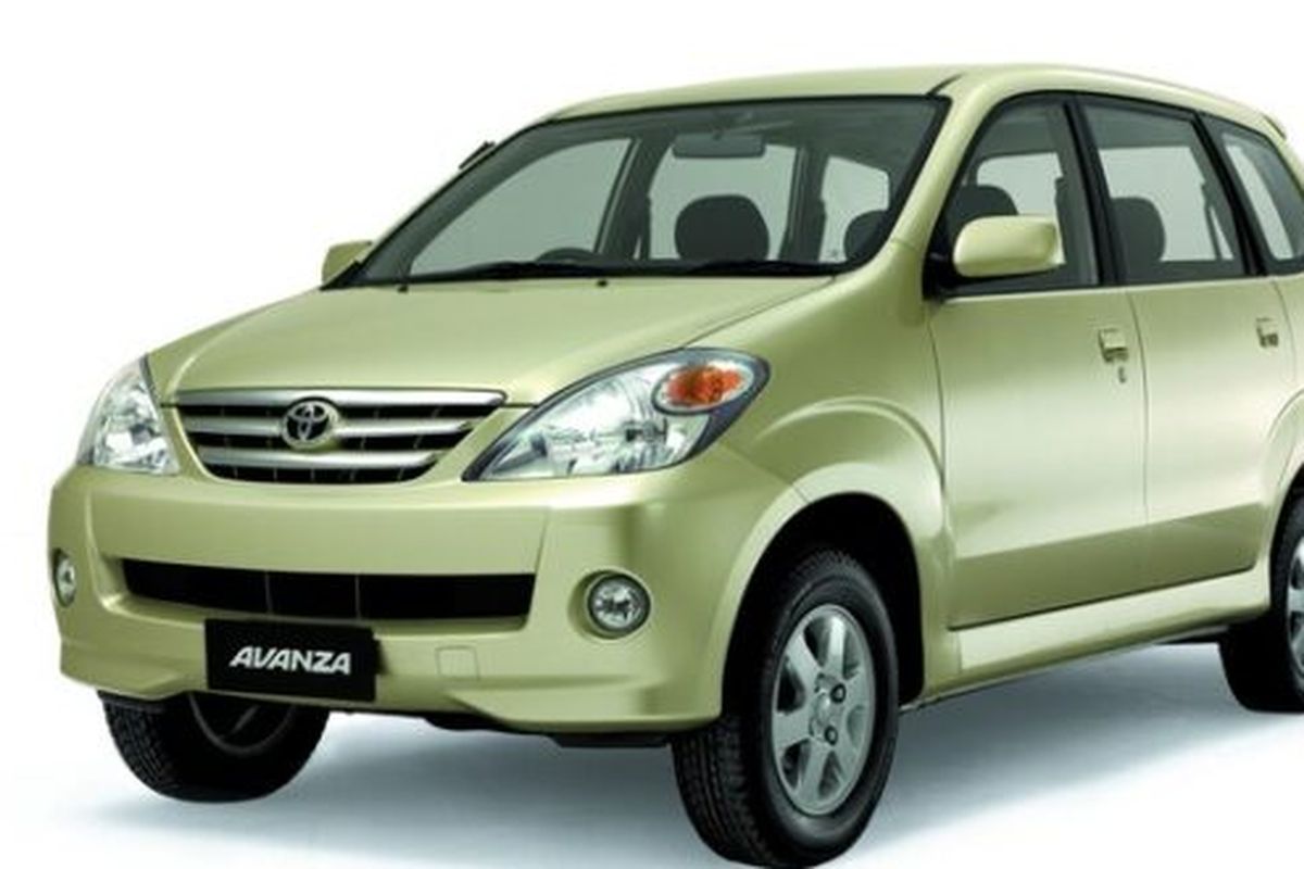 Toyota Avanza generasi pertama