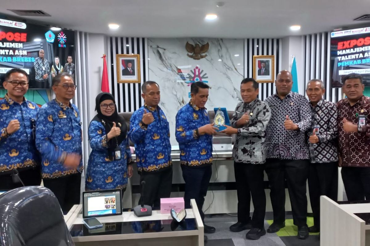 Tim Pemkab Brebes dalam kegiatan Ekspos Manajemen Talenta di kantor BKN Pusat, Jakarta, Kamis (16/4/2026).