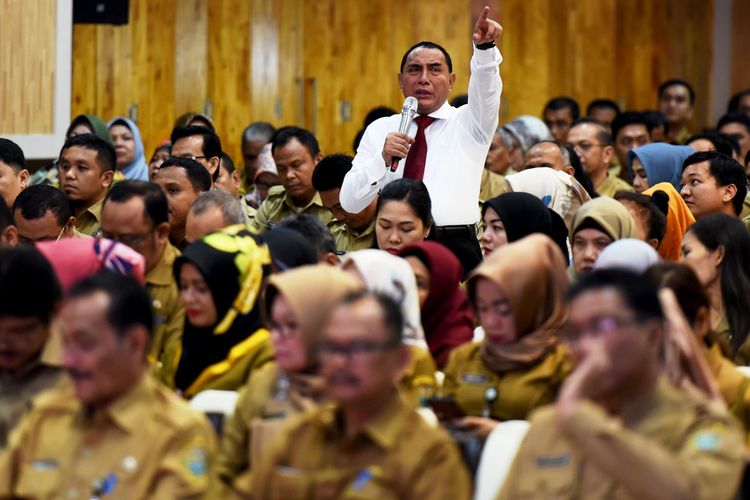 Gubernur Sumut Edy Rahmayadi memberikan pengarahan kepada ASN di Pemerintahan Provinsi Sumut, Senin (1/4/2019)