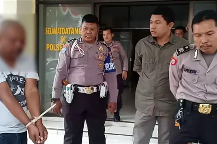 Kepolisian Polsek Wara, Kota Palopo, bekuk pelaku pencurian uang celengan masjid yang beraksi di sejumlah masjid di Kota Palopo dan Kabupaten Luwu, Selasa (30/07/2019)