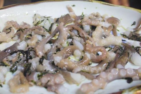Ria Ricis Makan Gurita Hidup, Ini Bedanya dengan Sannakji Hidangan Gurita Hidup Khas Korea