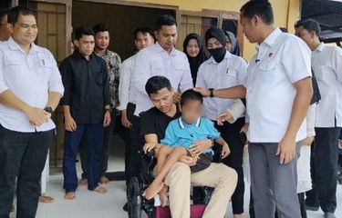 Nasib Pilu 2 Saudara di Riau, Sang Adik yang Lumpuh Dianiaya Ayah ...