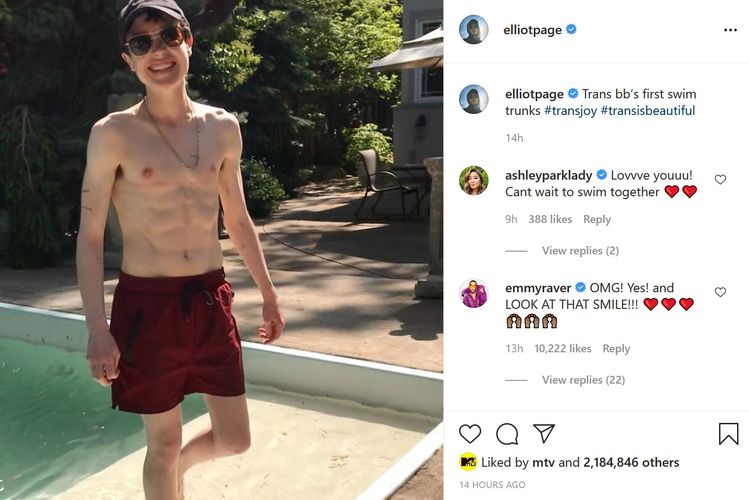 Elliot Page pamer foto sixpack pasca jadi transgender