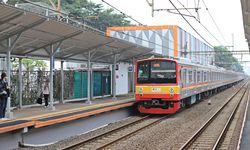 KAI Commuter: Perjalanan Commuter Line Rangkasbitung-Tanah Abang Picu Pertumbuhan Ekonomi Lokal