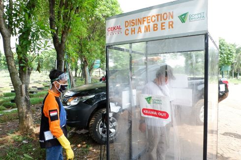 Dompet Dhuafa Hadirkan Bilik Sterilisasi di TPU Pondok Ranggon dan Cek Kesehatan 160 Penggali Kubur