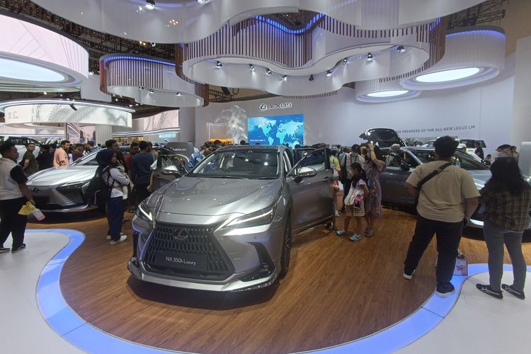 Booth Lexus di GIIAS 2023