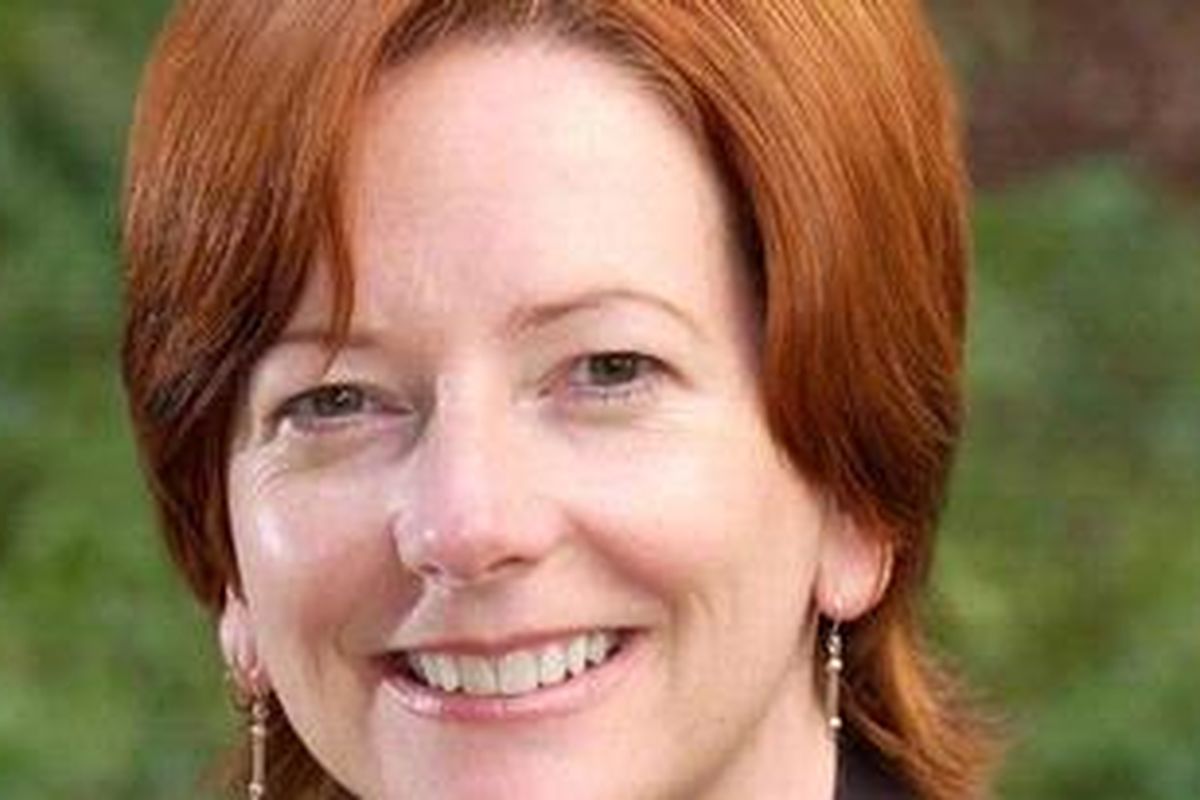 Julia Gillard, Perdana Menteri Australia yang mengantikan Kevin Ruud