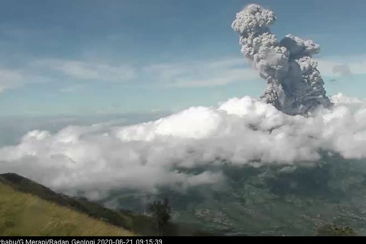 Merapi erupsi 21 Juni 2020