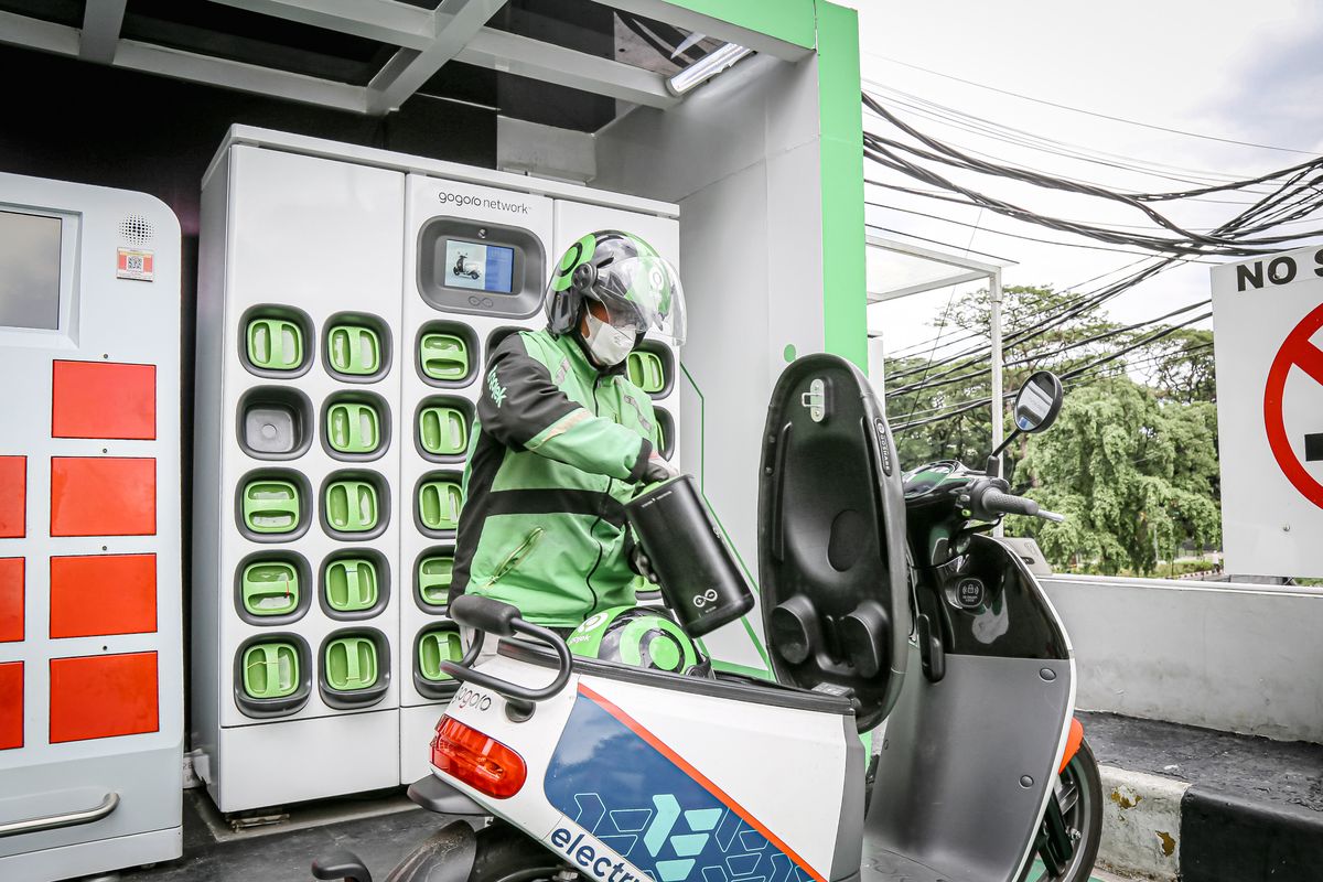 Pertamina Patra Niaga terus berkomitmen mendorong pengurangan emisi karbon. 
