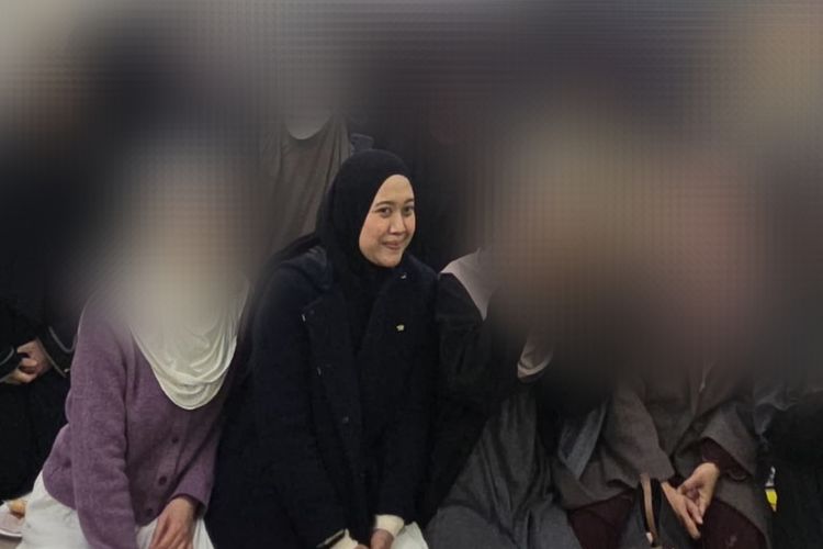 Tak Bisa Mudik ke Magelang, Bella Tetap Hadirkan Opor Ayam di Jepang Saat Lebaran