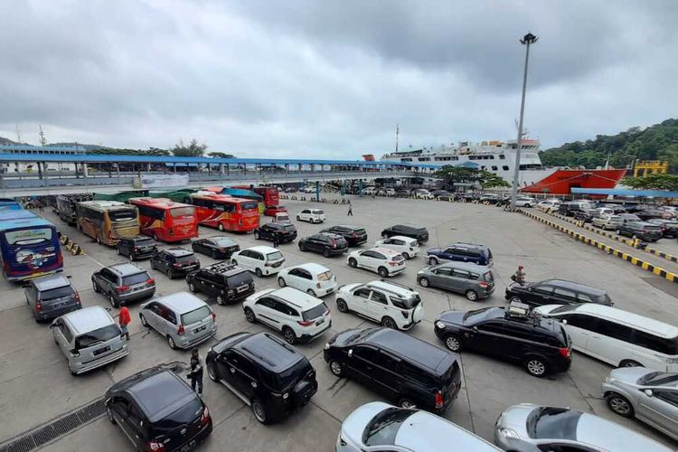 Sebanyak 16 titik terisolasi telah disiapkan oleh Polsek Ponton untuk mengantisipasi kehadiran masyarakat yang hendak mudik.  Apalagi dalam perjalanan menuju pelabuhan Merak.