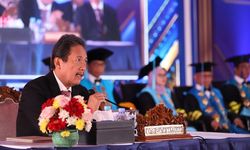 Luluskan 1.999 Wisudawan KP, Menteri Trenggono: Garda Terdepan untuk Memakmurkan Indonesia