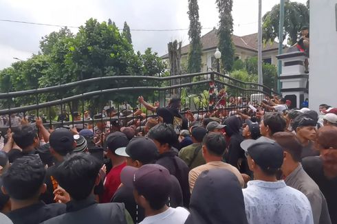 Demo di Banjarnegara Ricuh, Fasum Rusak, 2 Polisi Luka, Ini Pemicunya