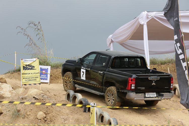 Test drive Mitsubishi All New Triton di medan off road