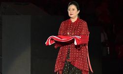 Menko Puan Bawakan Merah Putih di Pembukaan Asian Para Games 2018