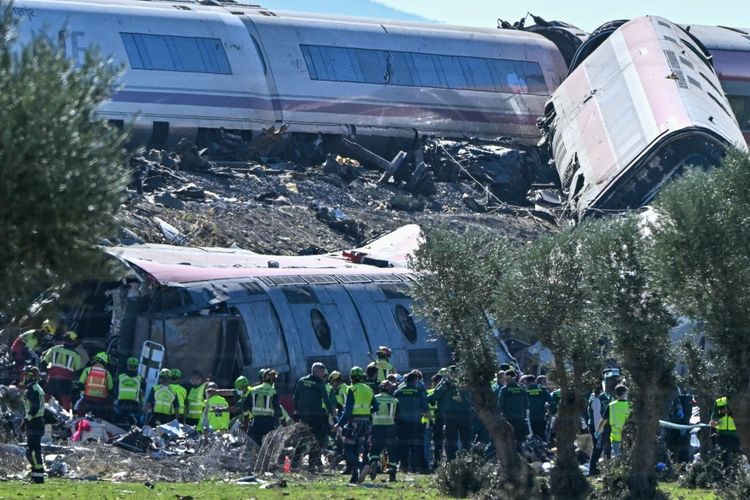 Kecelakaan Kereta Api di Spanyol Tewaskan 60 Orang Lebih, 24 Laga Copa del Rey Ditunda