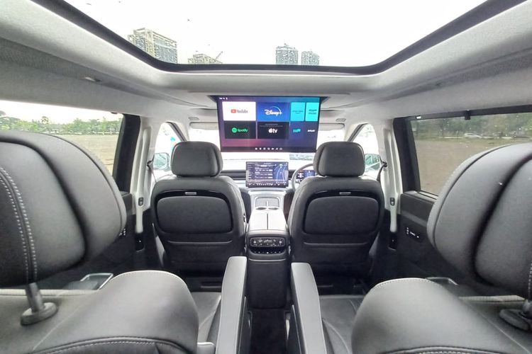 Interior Xpeng X9