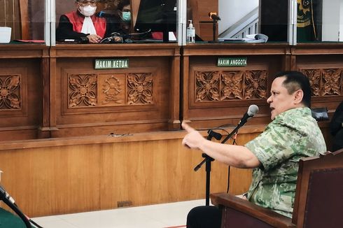 Jalani Sidang Perdana Pengeroyokan terhadap M Kece, Irjen Napoleon Klaim Tak Takut Dihukum