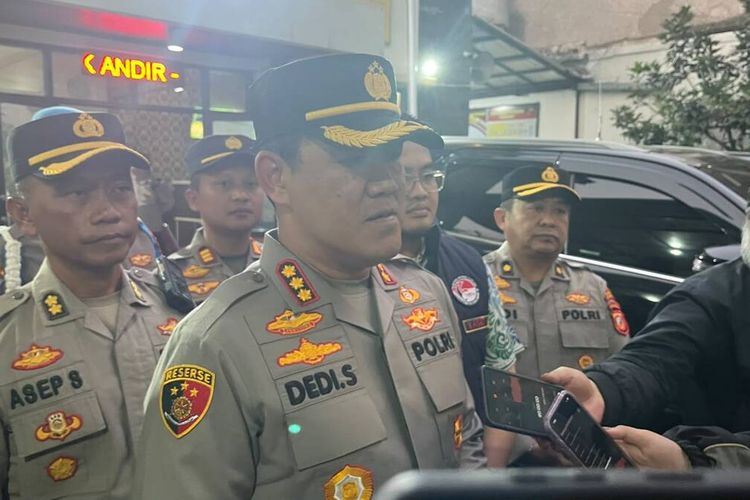 Ricuh Usai Demo di Bandung: 13 Orang Tersangka, 2 Polisi Masih Dirawat, Aktor Ditelusuri