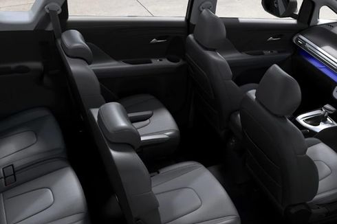 Bukan Gimik, Ini Alasan Hyundai Sediakan Captain Seat pada Stargazer