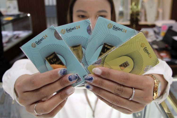 Kilau Meredup, Harga Emas Antam 12 Mei 2025 Anjlok Rp 23.000 Per Gram