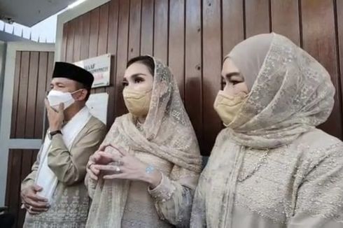 Ayu Ting Ting Senang Akhirnya Bisa Shalat Id Berjamaah Tahun Ini 