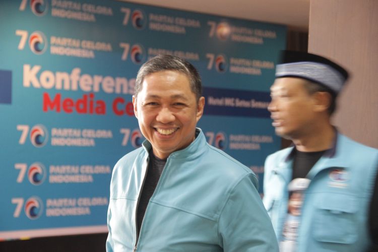 Ketua Umum Partai Gelora, Anis Matta, seusai memberi keterangan pers di sela konsolidasi pemenangan partainya di Jawa Tengah, yang digelar di Semarang, Jawa Tengah, Minggu (10/12/2023).