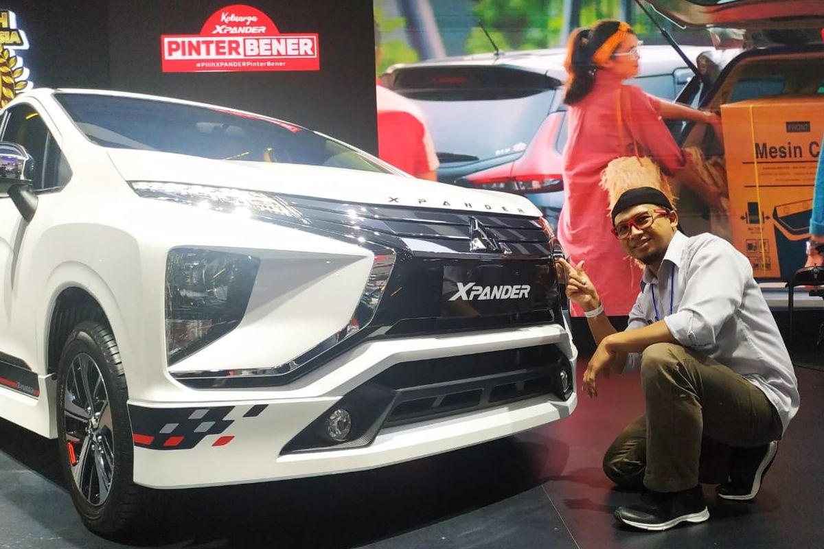 Mitsubishi mengajak puluhan blogger kenali produk di Telkomsel IIMS 2019. 