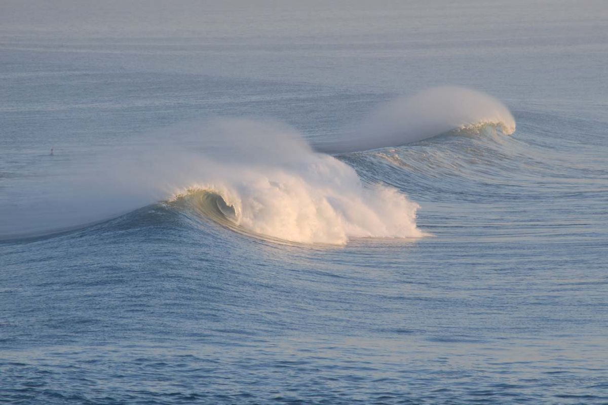Ombak di Pantai Bingin Bali
