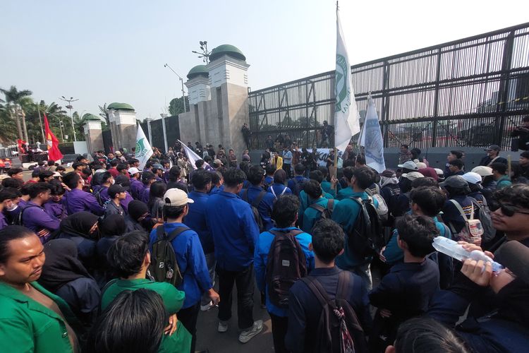Demo Hari Ini di DPR, Cek Jalan Terdampak dan Jalur Alternatifnya