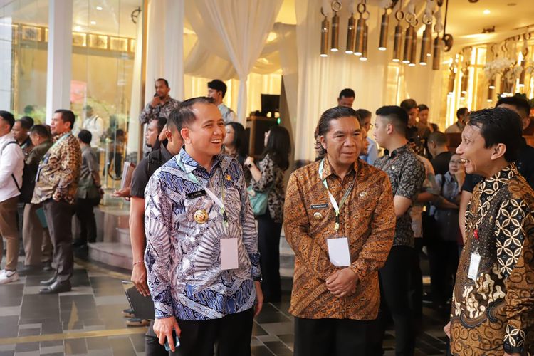 Penjabat (Pj) Gubernur Sumatera Utara (Sumut) Agus Fatoni dalam acara peluncuran Geoportal Kebijakan Satu Peta 2.0 di Hotel St. Regis, Jakarta, Kamis (18/7/2024).