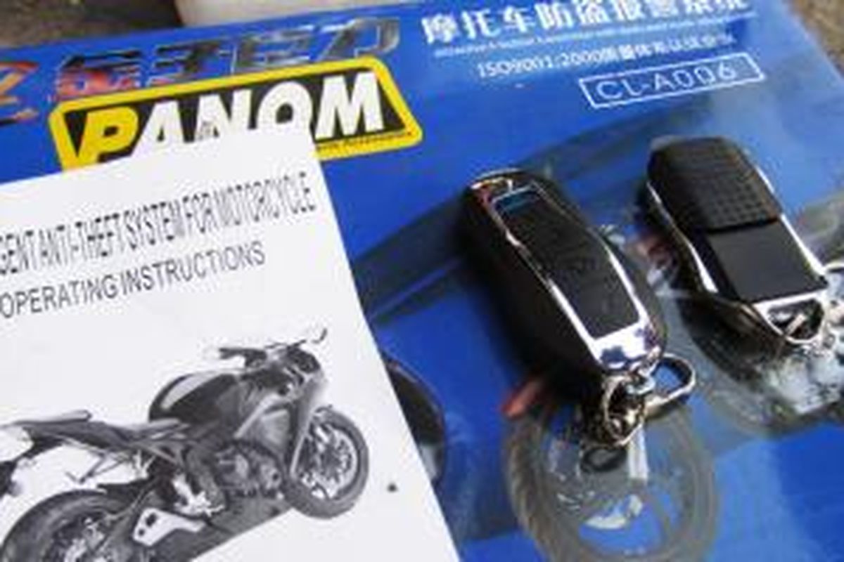 Alarm untuk sepeda motor yang dijual di toko Sahabat Motor Jalan Otista