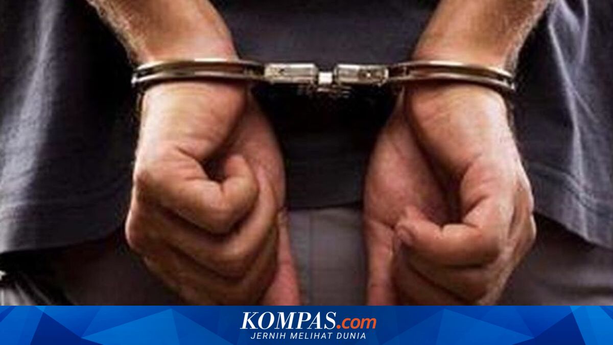 Menyamar Jadi Polisi, 3 Pria di Tangerang Peras Remaja dengan Dalih Kasus Narkoba ~TR

Klik untuk baca: