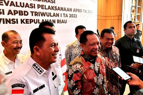 Klaim Tak Ada Anggota TNI-Polri Beri Senjata ke KKB, Tito: Yang Banyak Itu Dirampas
