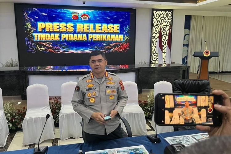 Jejak Pelarian Taufik Hidayat: Transaksi di Cimahi, Tangerang, hingga Tidur di Pom Bensin