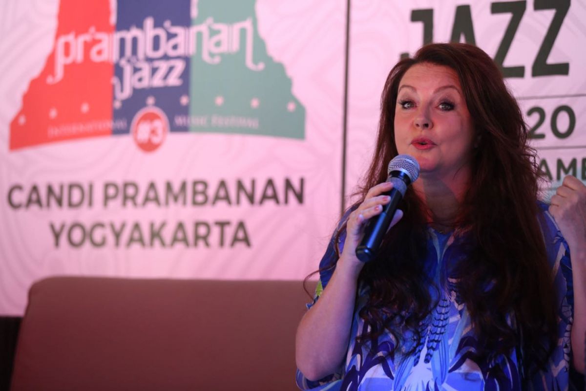 Sarah Brightman saat konferensi pers Prambanan Jazz Festival 2017 di Hotel Hyat Residence, Yogyakarta, Jumat (18/8/2018).