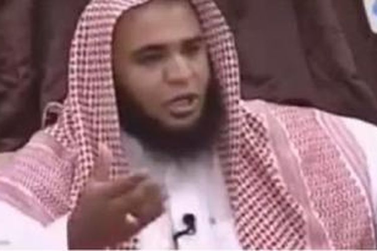 Fayhan al-Ghamdi muncul di saluran televisi satelit sebagai seorang ulama