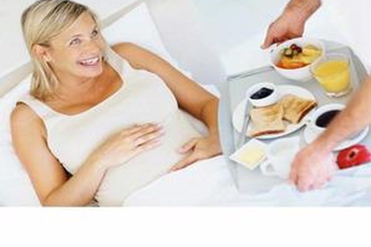 Pengaturan pola makan memang sangat penting bagi ibu hamil.