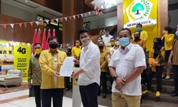 Golkar Resmi Dukung Bobby di Pilwakot Medan, Airlangga: Bobby Punya Kompetensi