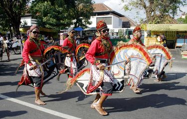 Mengenal Properti Tari Kuda Lumping Halaman all - Kompas.com