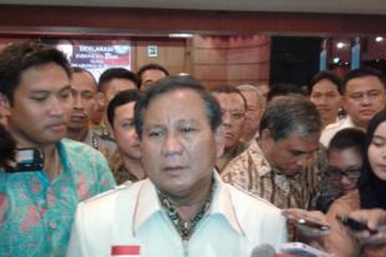 Ketua Dewan Pembina Partai Gerindra Prabowo Subianto saat hadir dalam acara Indonesia Bisa Untuk Prabowo Subianto Presiden RI 2014, di Hotel Bidakara, Jakarta, Sabtu (21/3/2014)