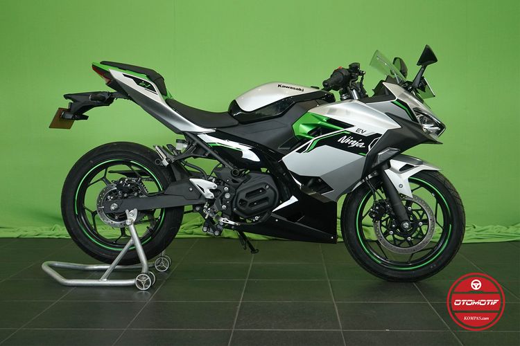 Kawasaki Ninja e-1