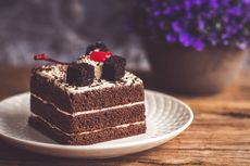 Tips Membuat Kue Black Forest Lembut dan Mengembang