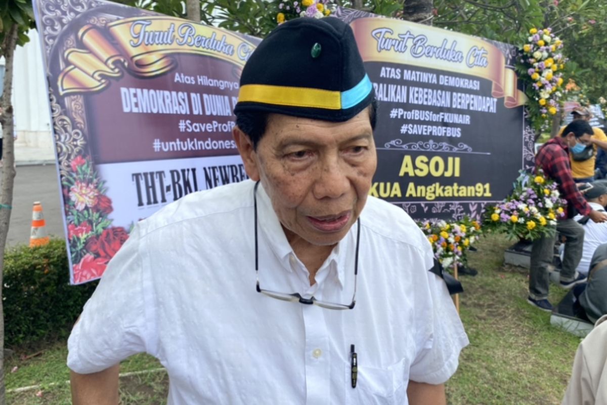 Mantan Rektor Unair periode 2001-2006, dr Puruhito, Kamis (4/7/2024).